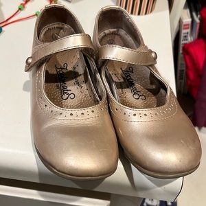 EUC Girls Footmates Mary Jane shoes, light champagne blush color